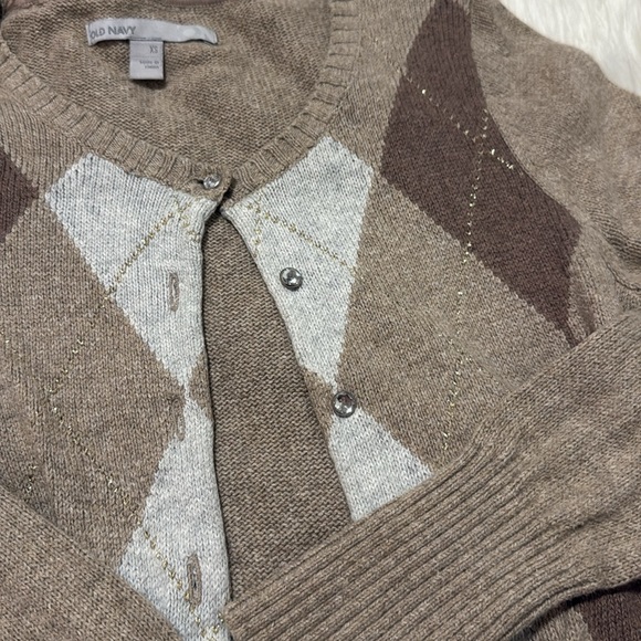 Old Navy Tan and Brown Argyle Cardigan - Picture 3 of 7